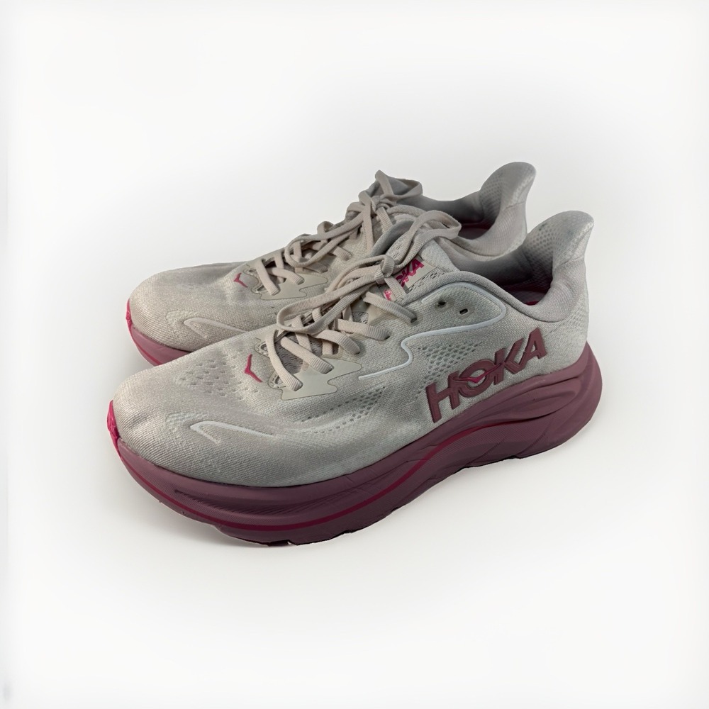 Hoka Clifton 10 Women's Size 10 D (Wide) Rose Cream / Dried Rose 1162050 RMD